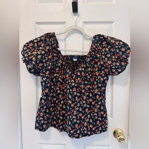 Old Navy Floral Puff Sleeve Peplum Smocked V-neck Top